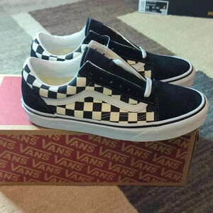 Vans Shoes Vans Checkered Old Skool Black & White Woman's 7.5 & 5.5 available